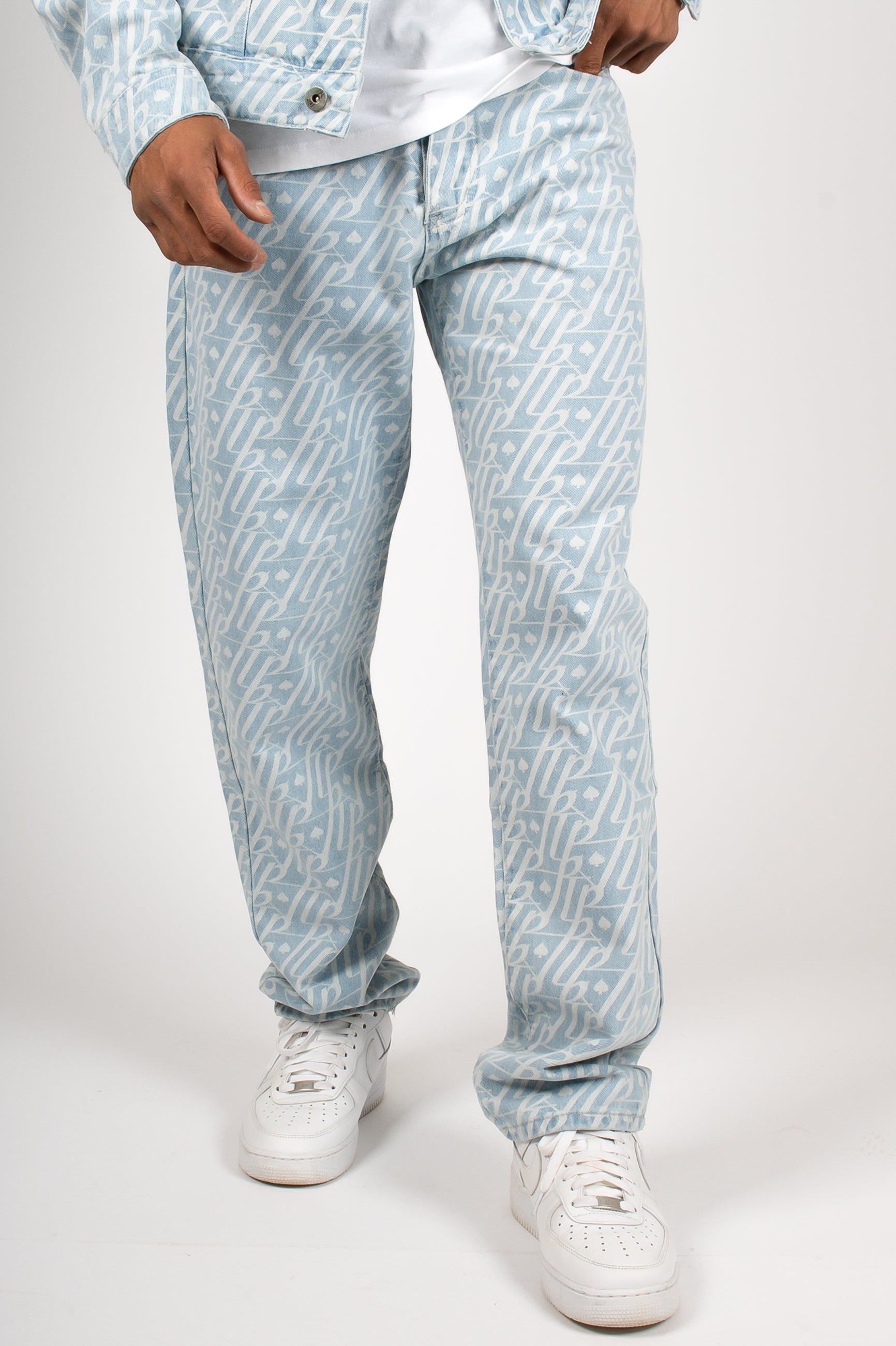 Straight Leg Jeans In Monogram Print In Lightwash Denim