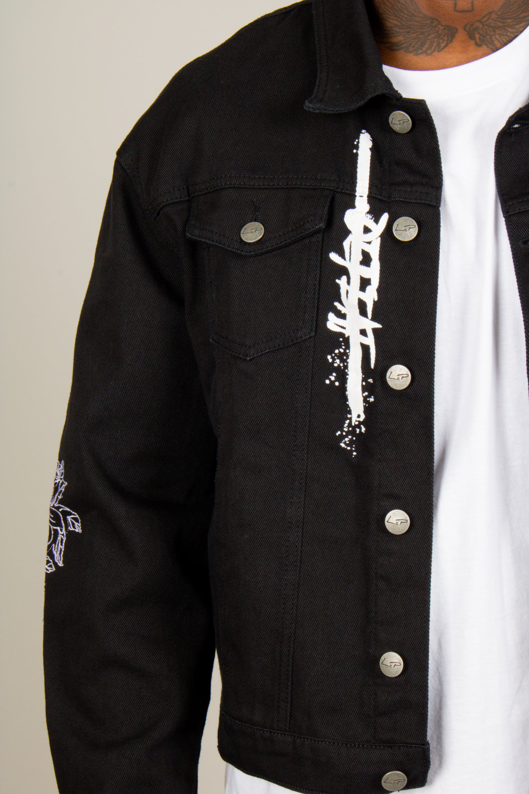 Golden Tiger Embroidered Oversized Black Trucker Jacket