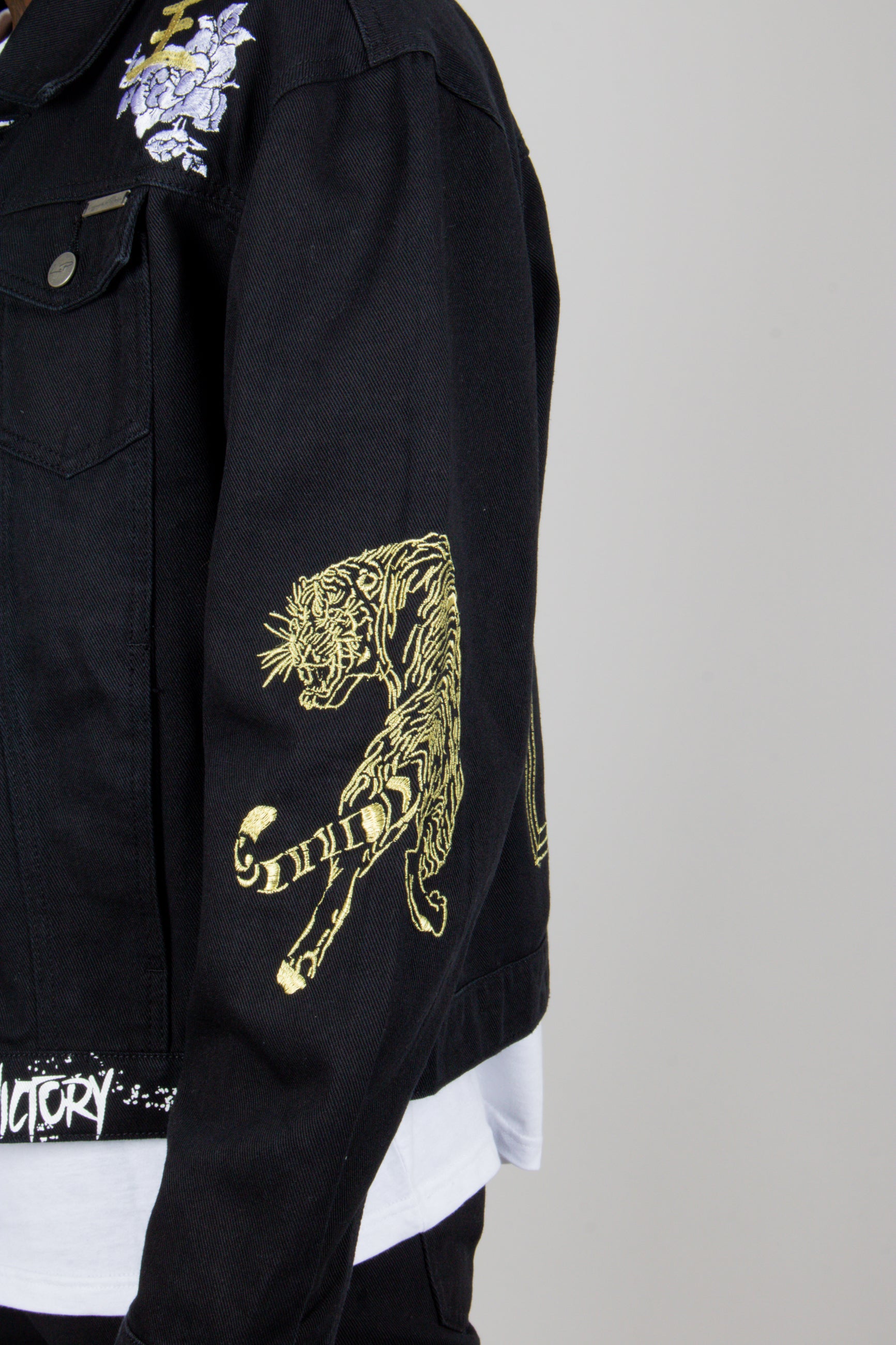 Golden Tiger Embroidered Oversized Black Trucker Jacket