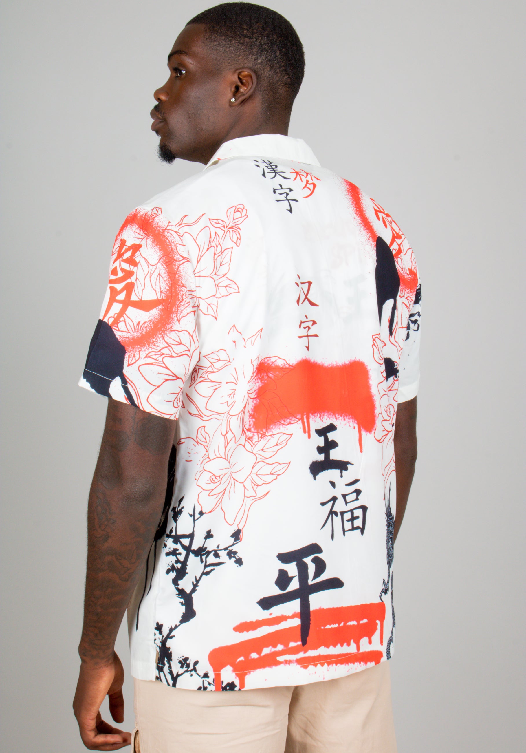 Graffiti Dragon Print Short Sleeve Shirt in White