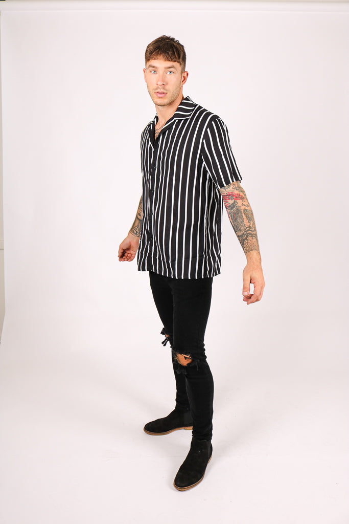 Revere Shirt Black White Fine Pin Stripe Oversized Relaxed Shirt