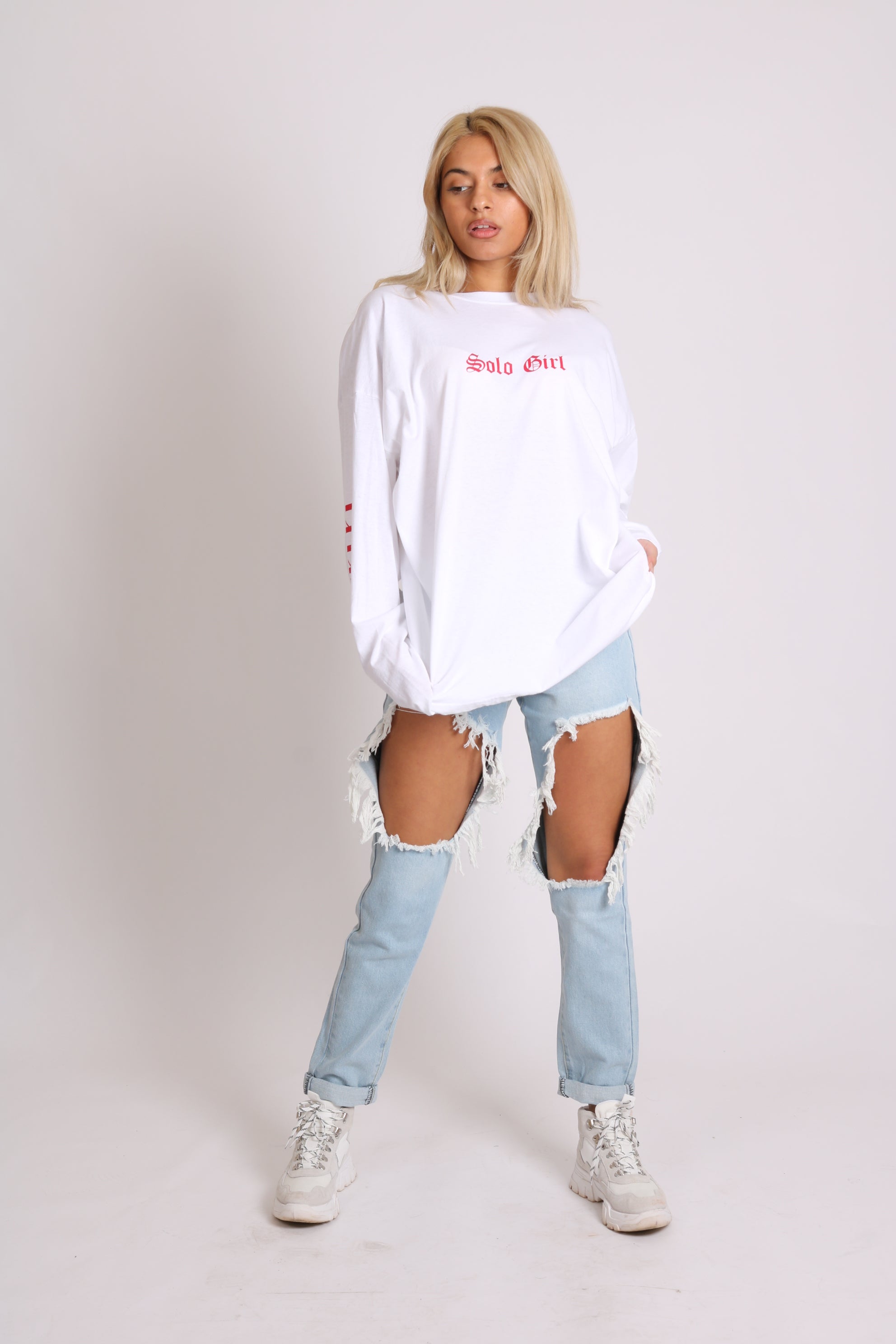 Solo Girl Long Sleeve T-Shirt With Safari Print In White