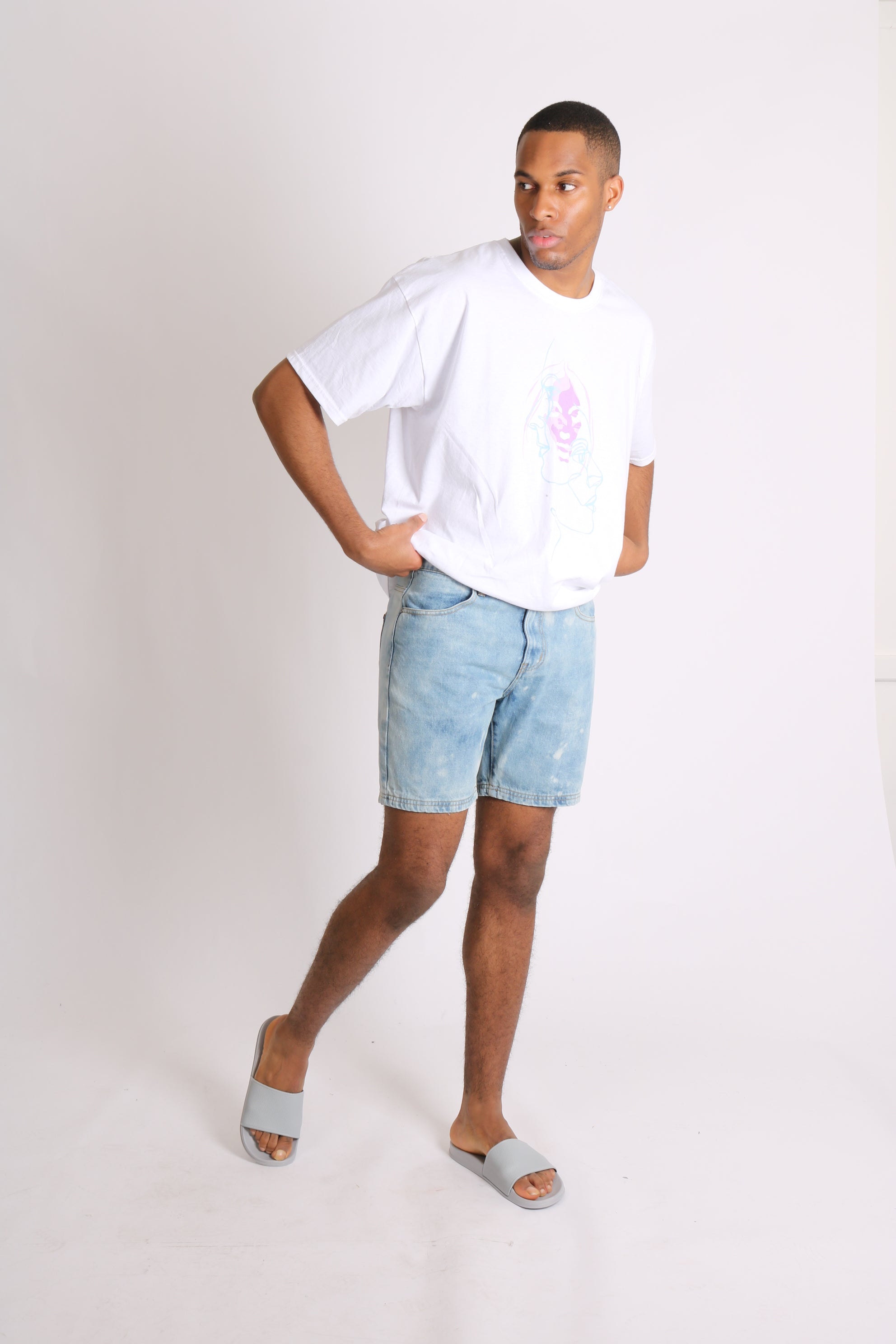 Relaxed Cloud Bleach Wash Denim Shorts