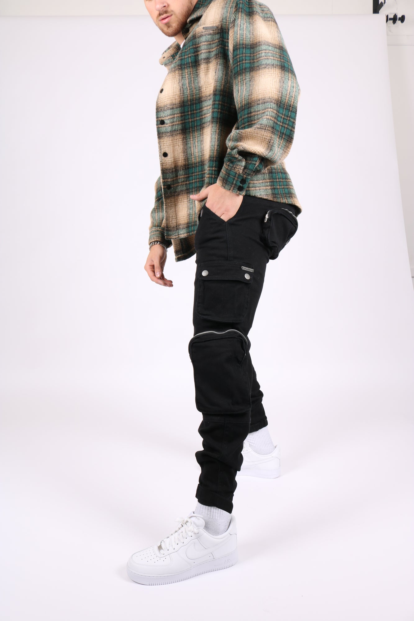 Utility Relaxed Black Cargo Pants