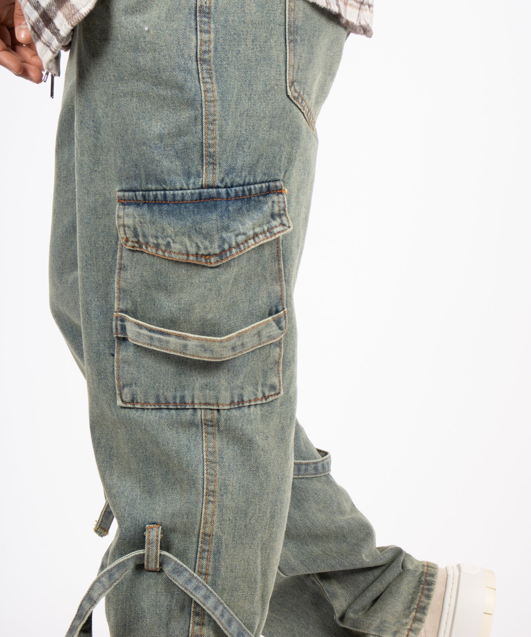 relaxed-dirty-wash-cargo-strap-detail