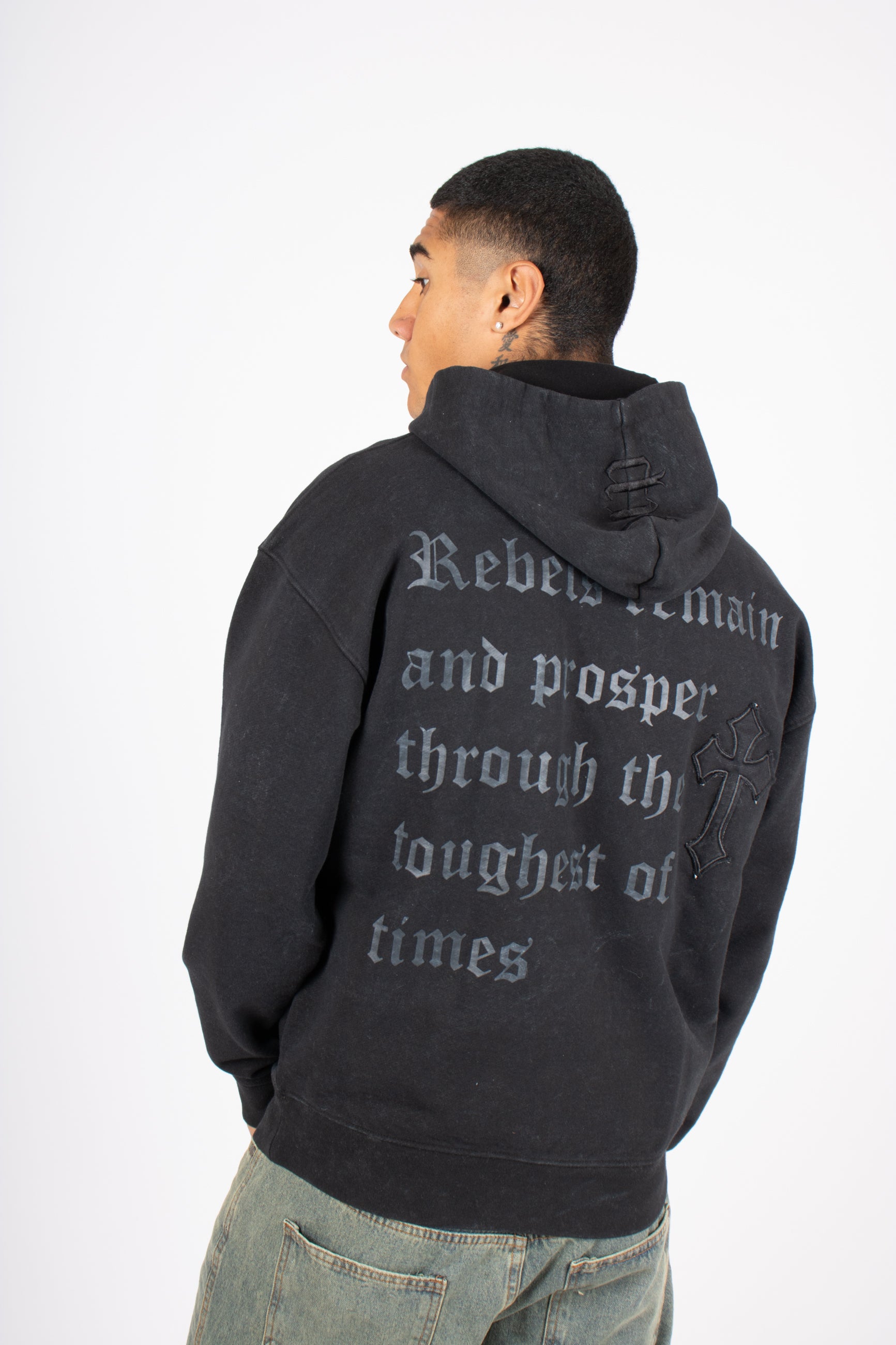 oversized-recycled-street-style-rebel-hoodie