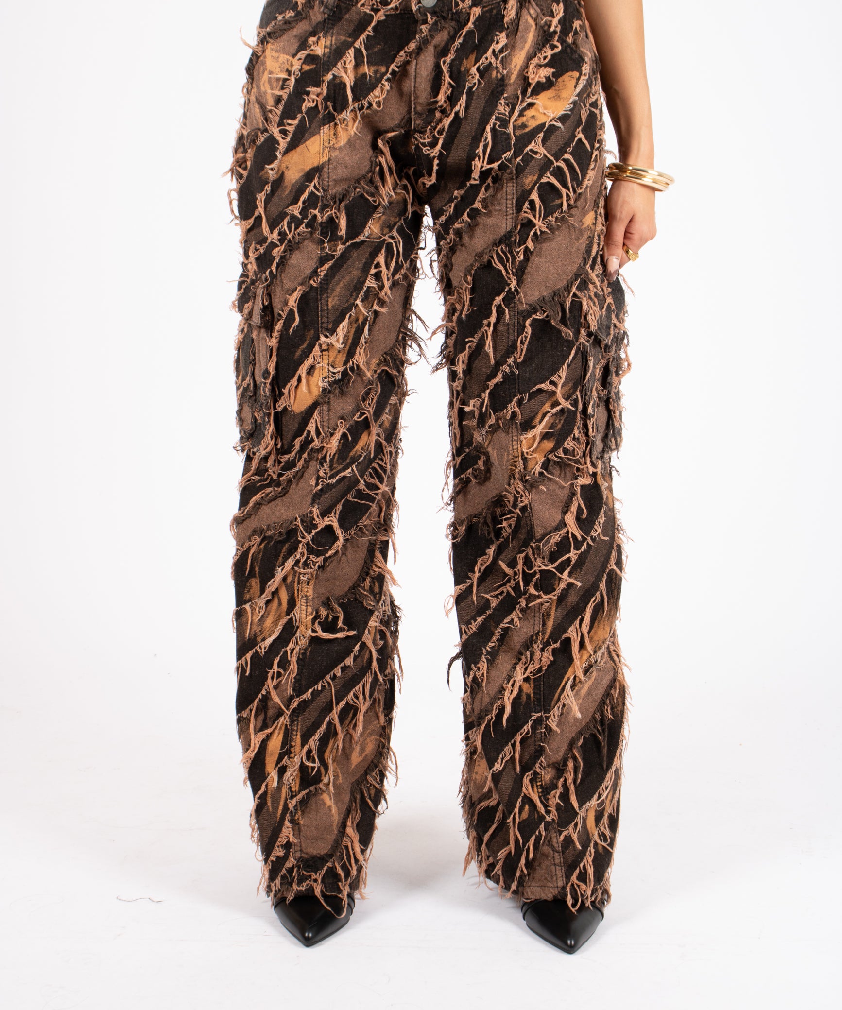 tie-dye-orange-mid-rise-raw-edge-baggy-jean