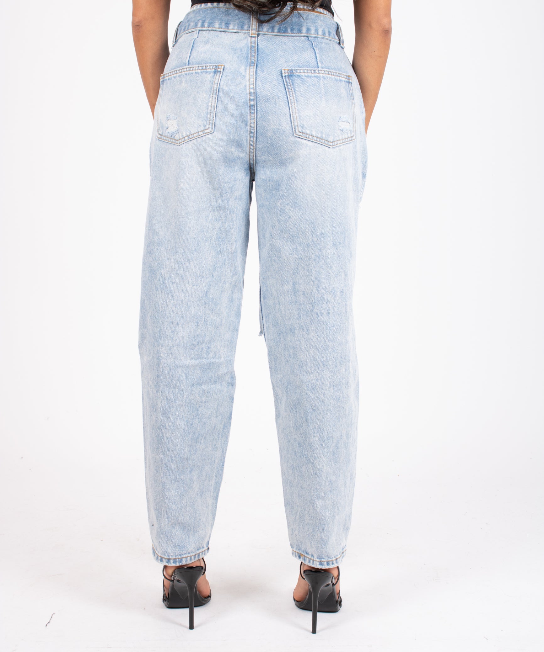 high-rise-belted-mom-jean-ripped-knee
