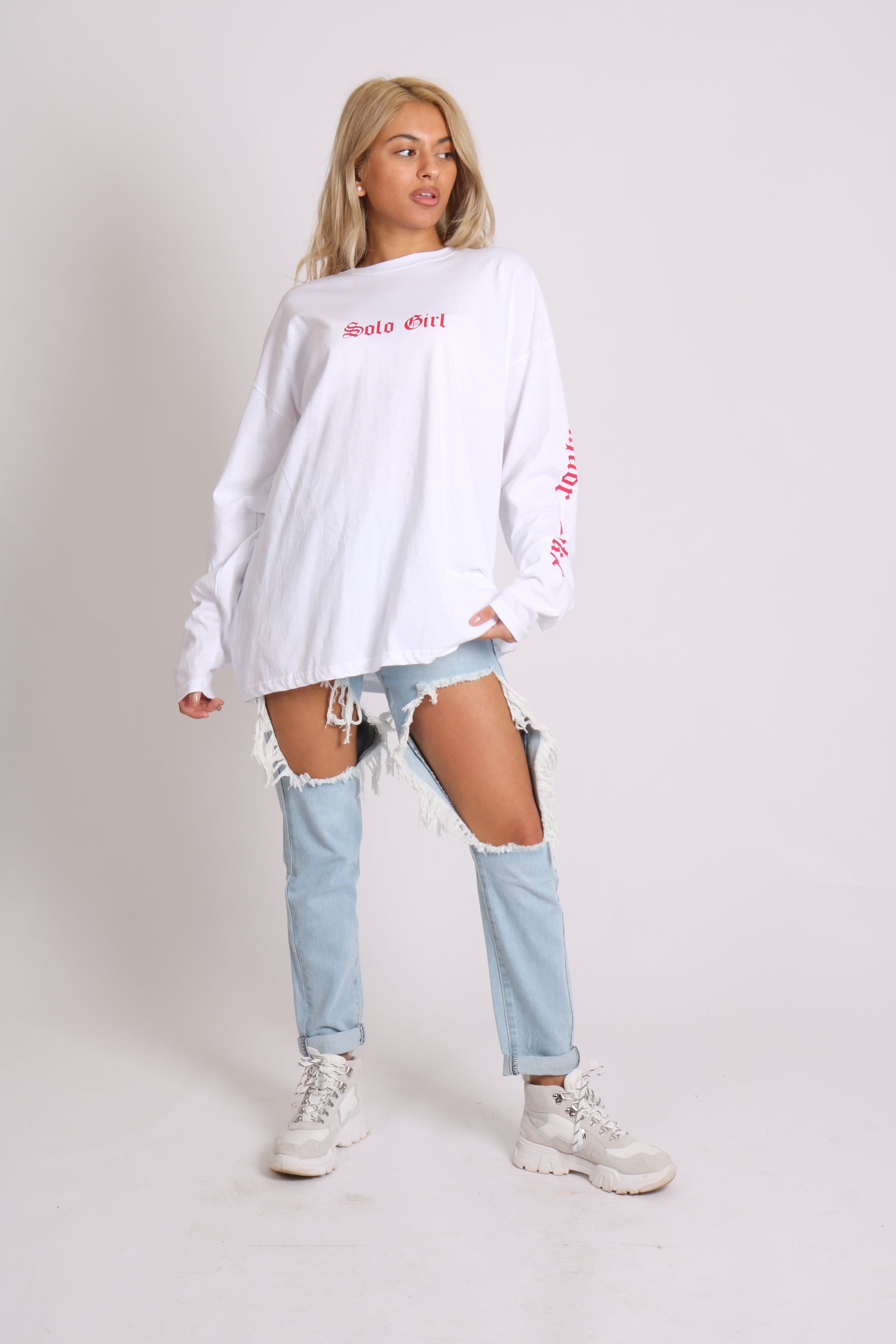 Solo Girl Long Sleeve T-Shirt With Safari Print In White