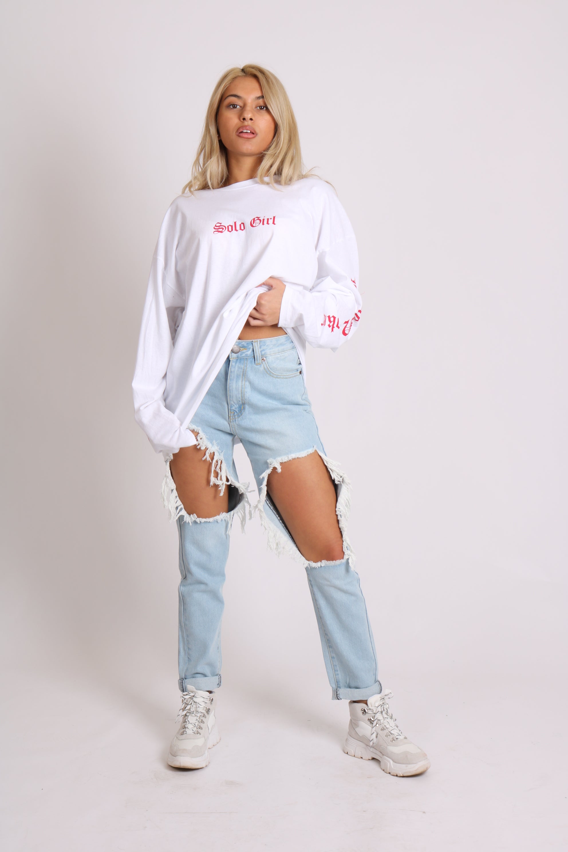 Solo Girl Long Sleeve T-Shirt With Safari Print In White