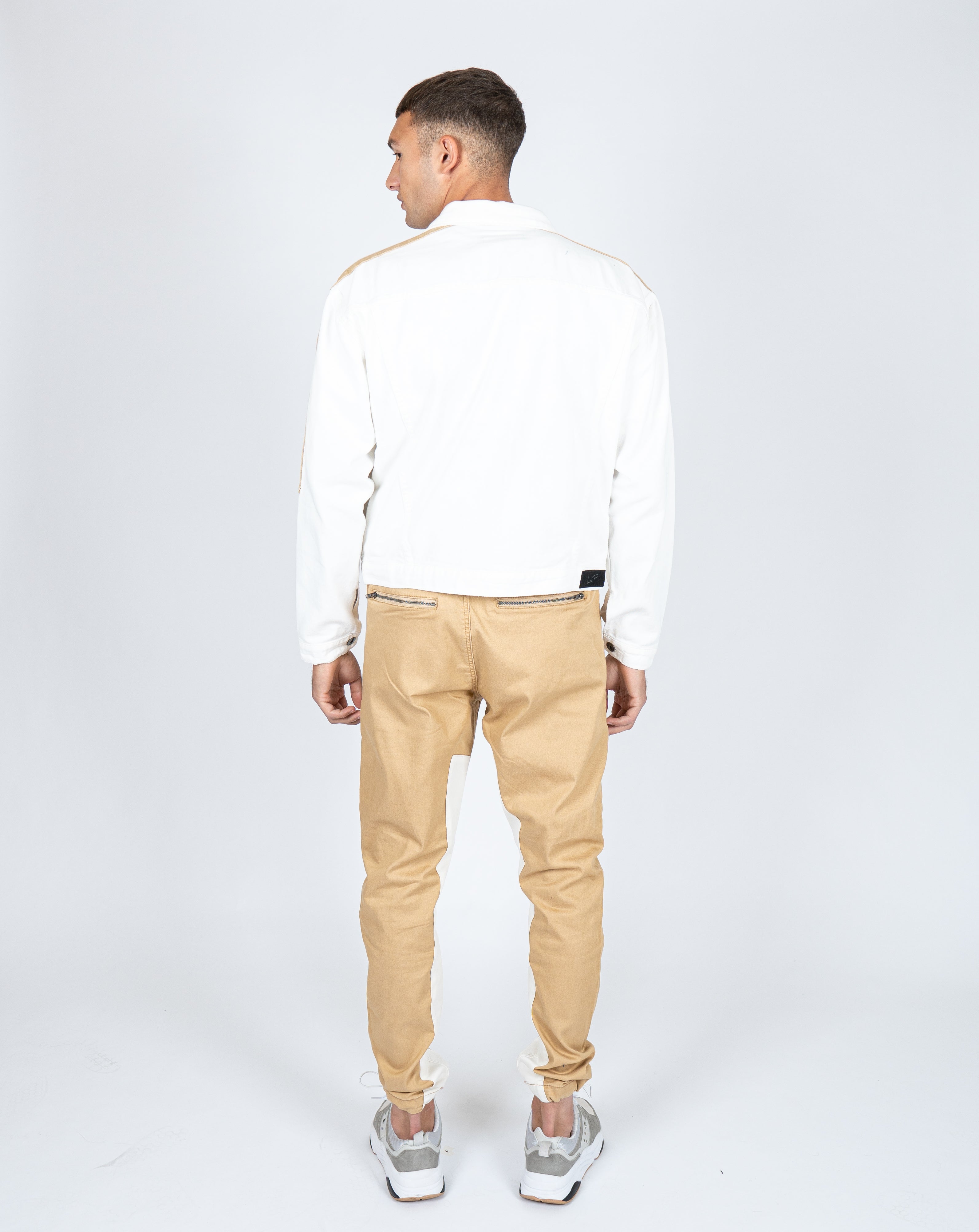 Denim jacket beige best sale pants