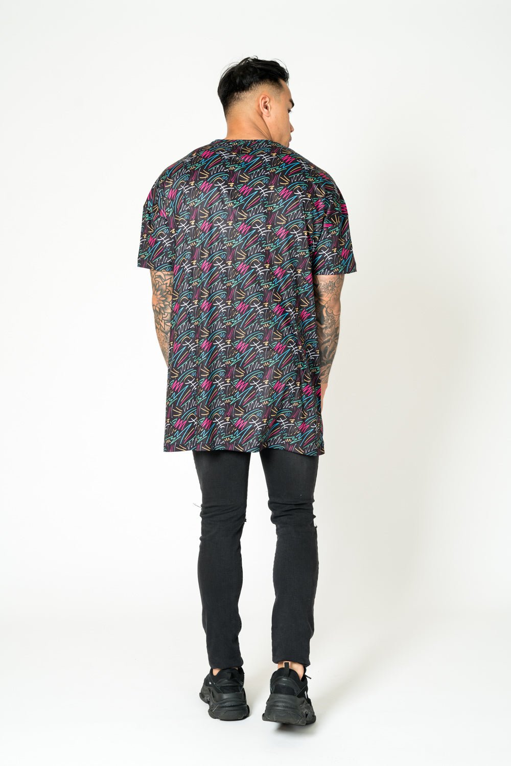 Bayside Graffiti Printed Oversized Black T-Shirt - Liquor n Poker