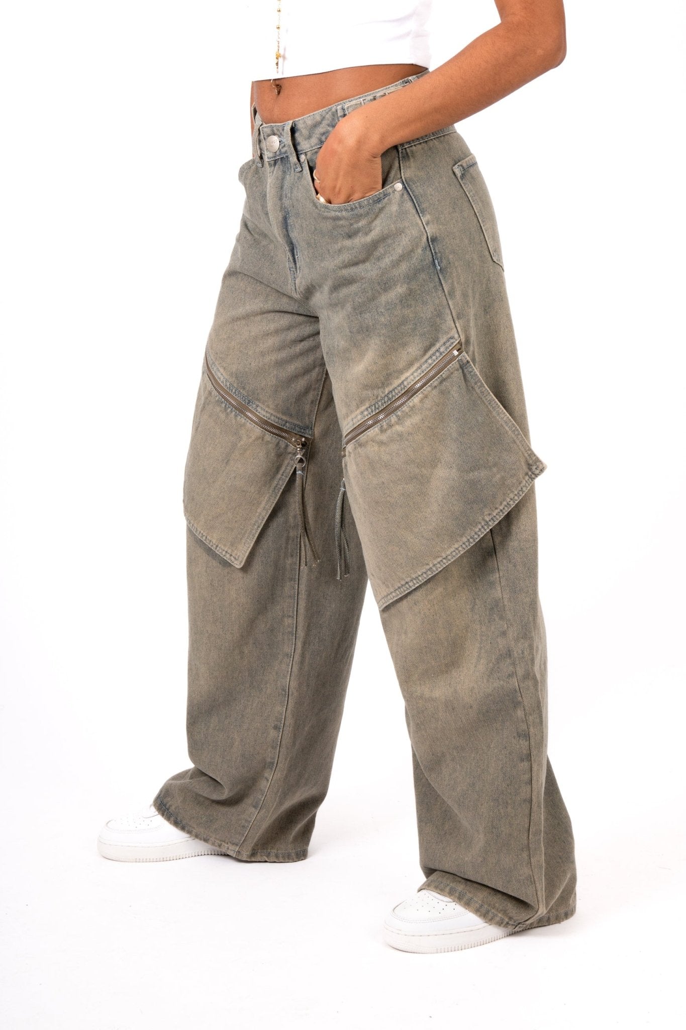 Dirty Wash Baggy Fit & Oversized Pocket Jeans - Liquor n Poker