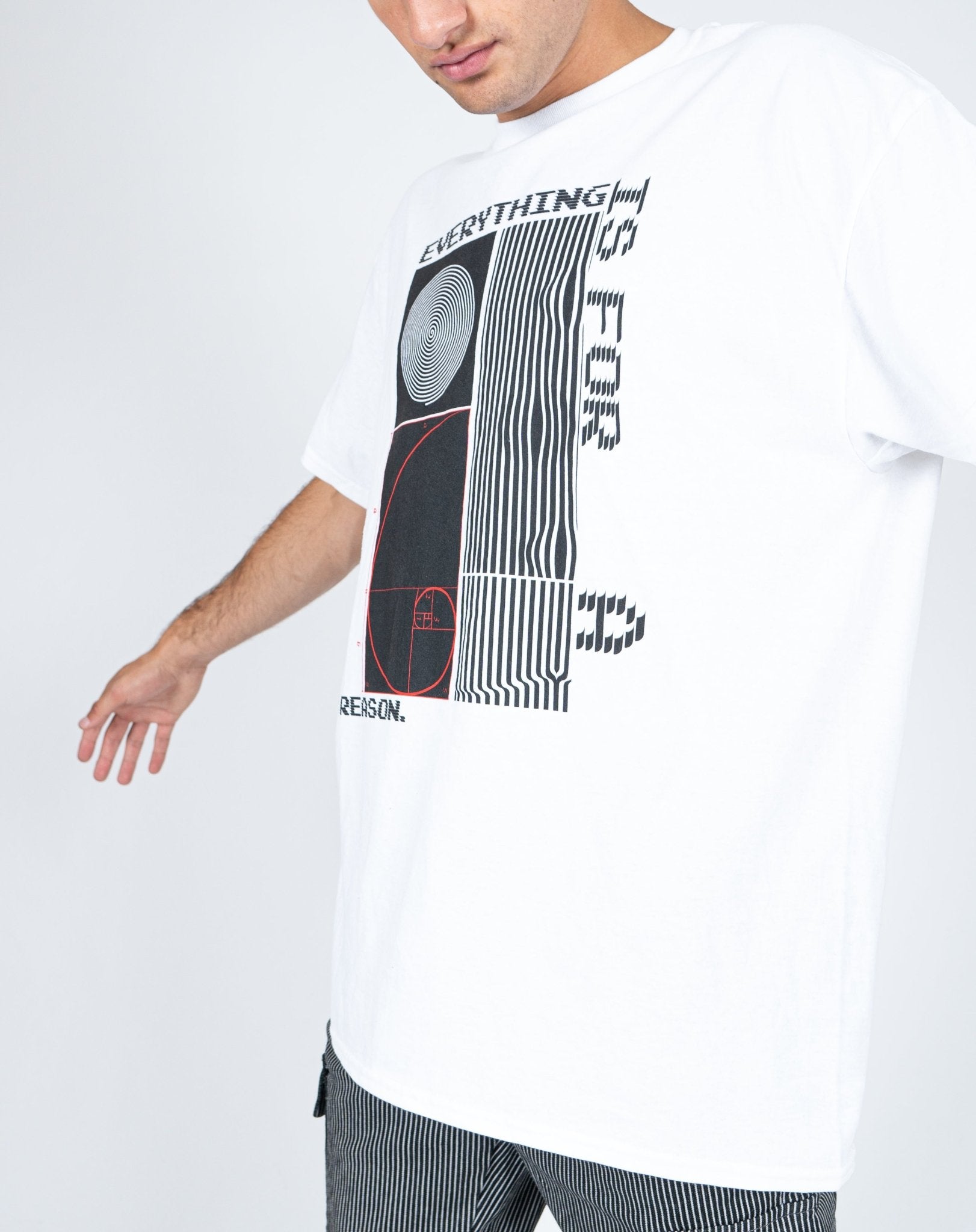 Everything Happens For A Reason' Printed White T-Shirt - Liquor n Poker