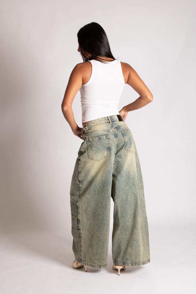 Fireman Clasp Detail Horseshoe Jean in Sand Wash - Liquor n Poker