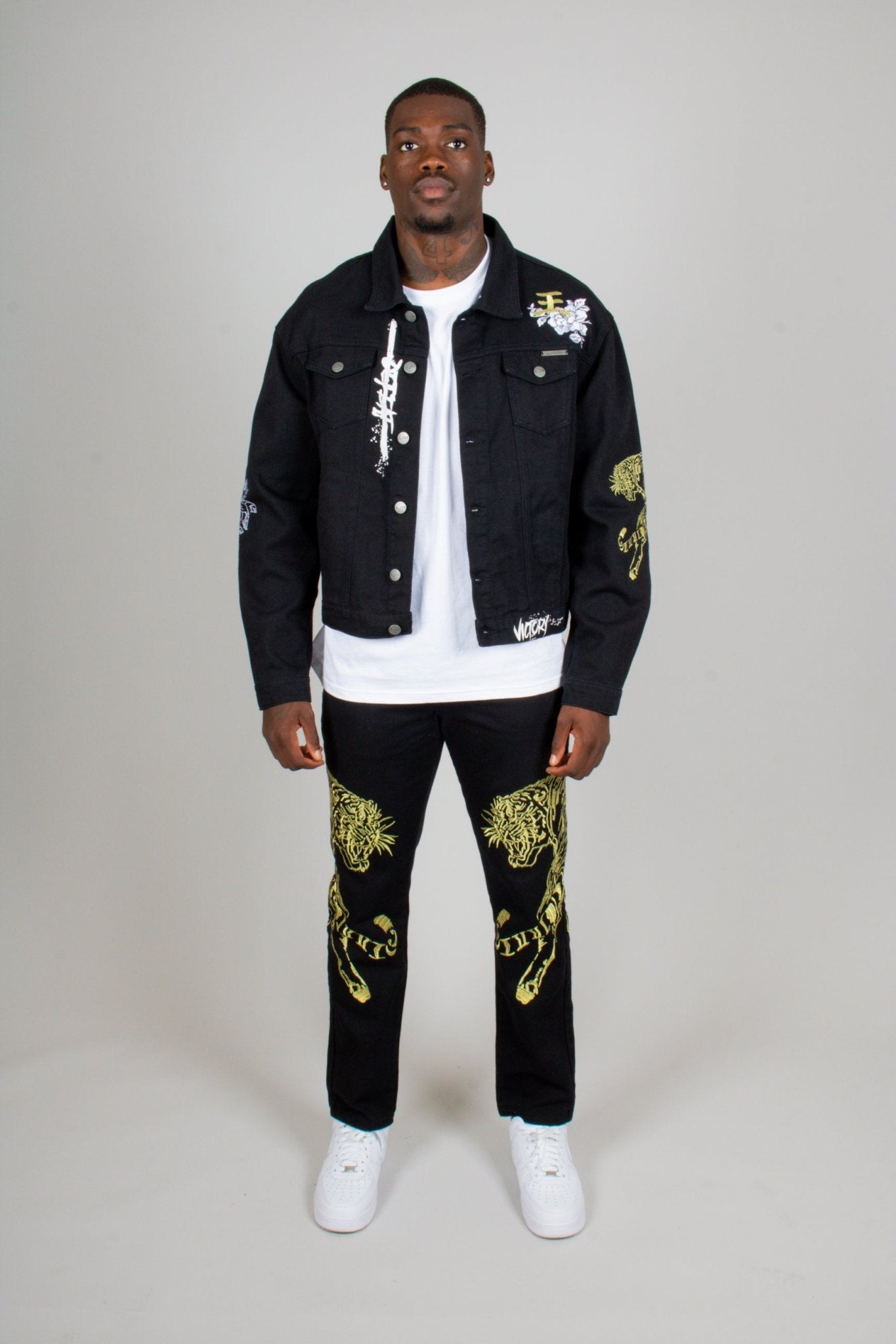 Golden Tiger Embroidered Straight Leg Jeans - Liquor n Poker