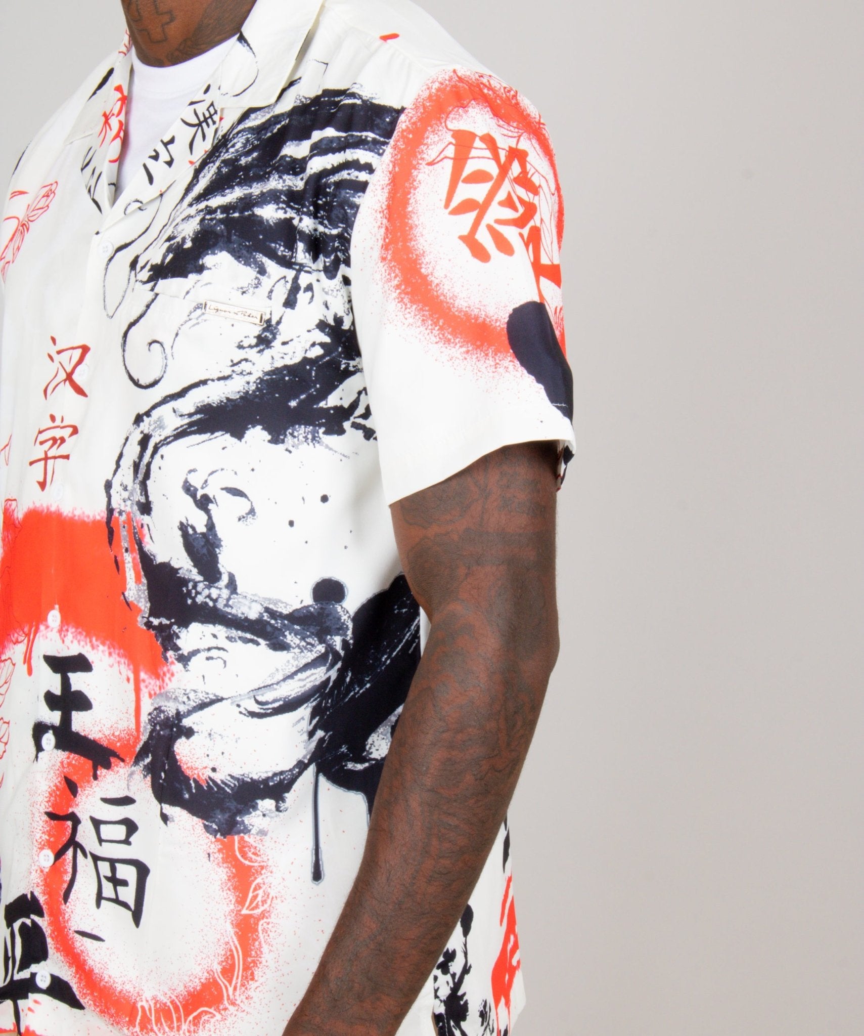 Graffiti Dragon Print Short Sleeve Shirt In White - Liquor n Poker