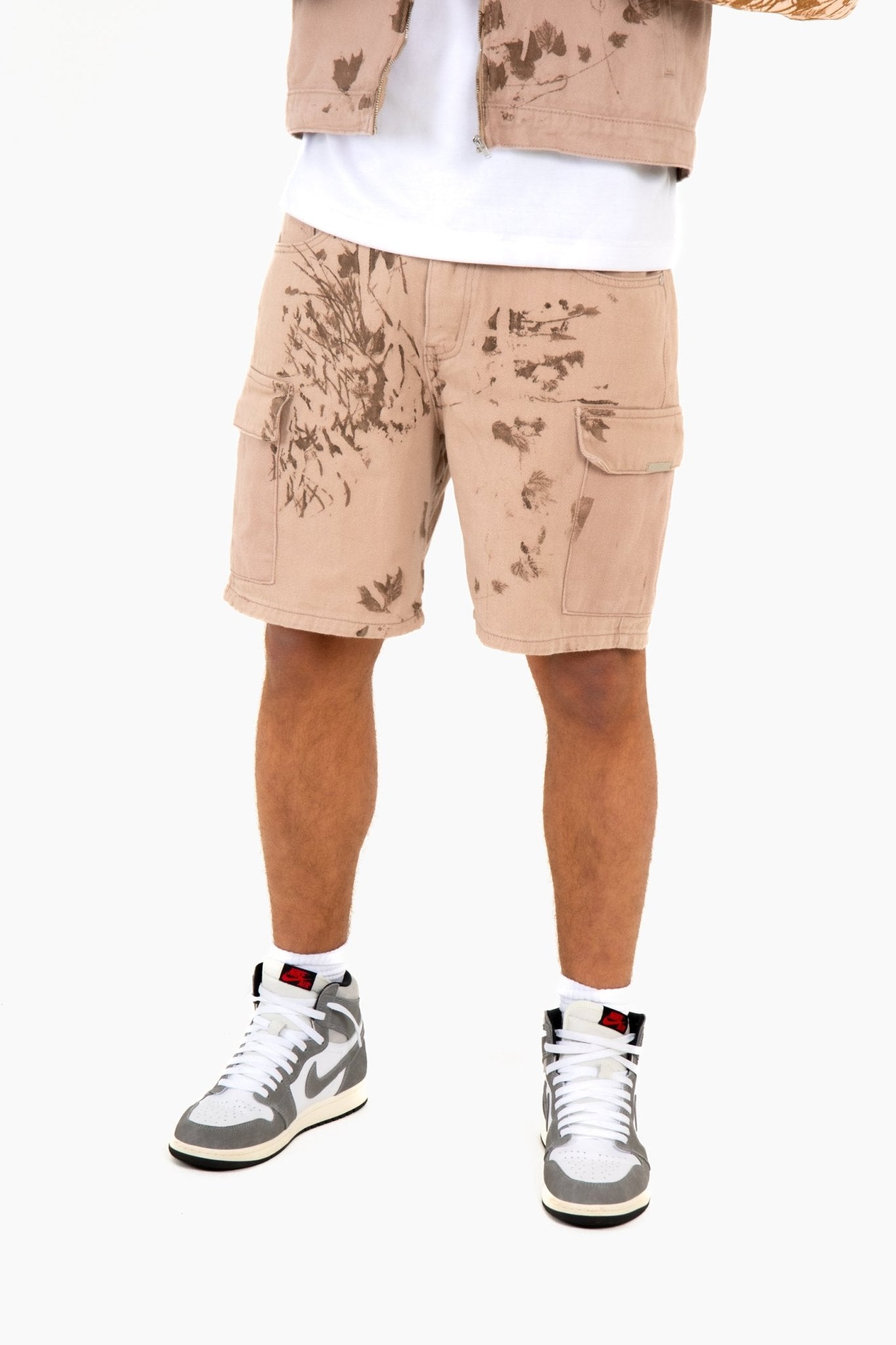 Liquor N Poker Sand & Brown Floral Twill Relaxed Cargo Shorts - Liquor n Poker