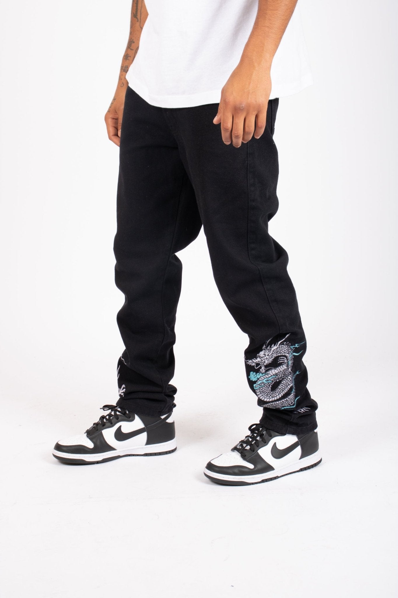 LNP DRAGON EMBROIDERED STRAIGHT LEG JEANS - Liquor n Poker