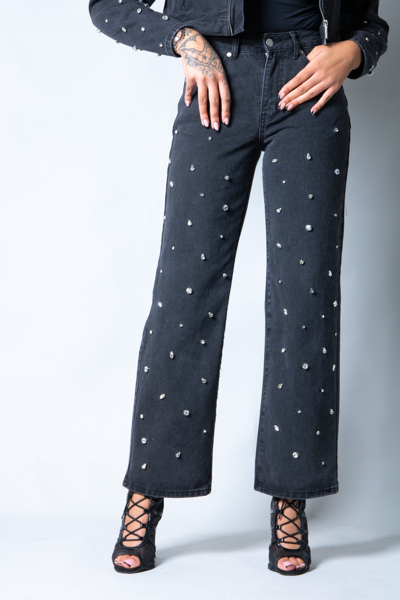 Nola Straight Leg Mid Rise Embellished Jeans in Black - Liquor n Poker