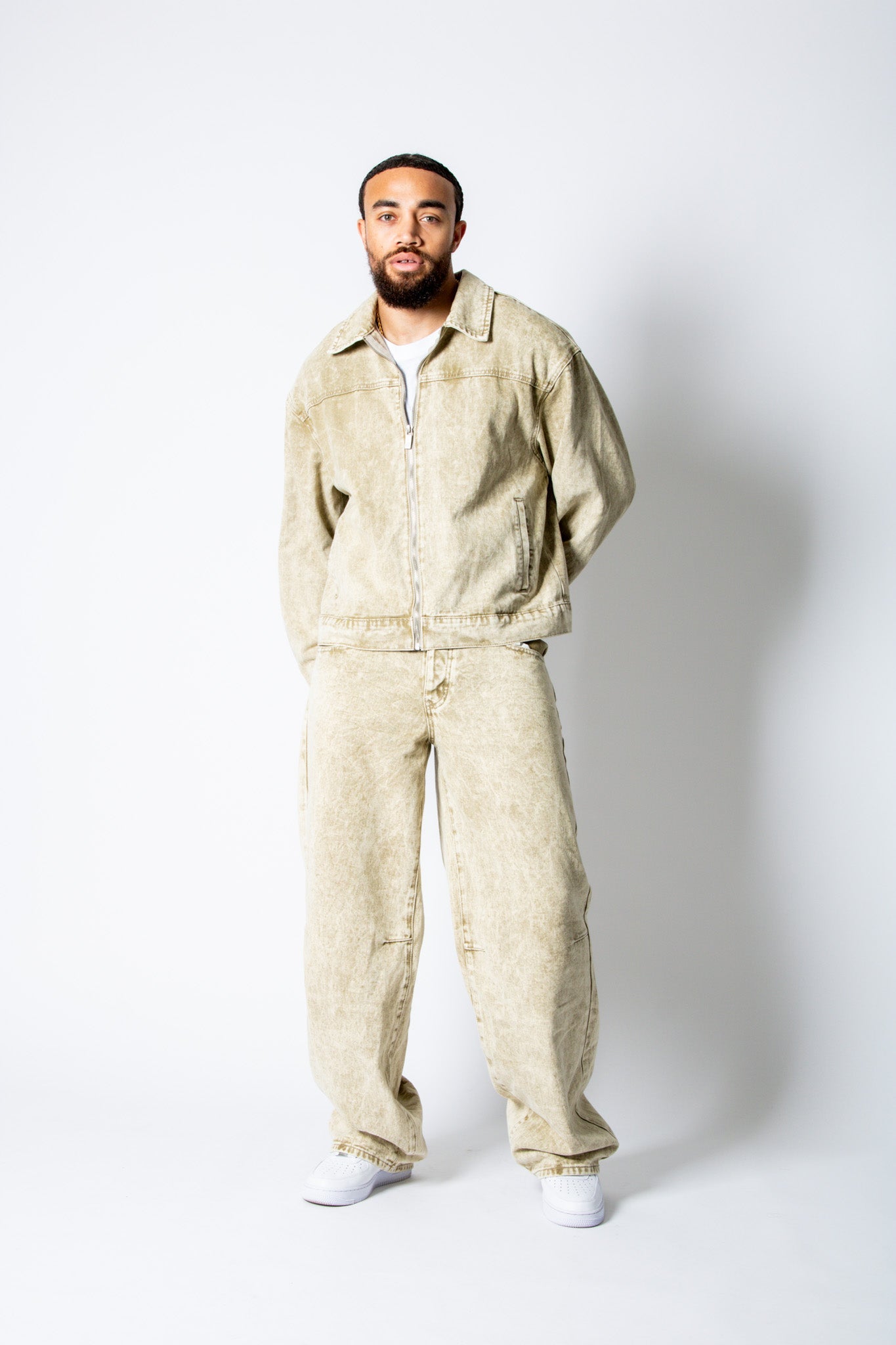 ONYX - Relaxed Baggy Acid Wash Beige Jeans - Liquor n Poker
