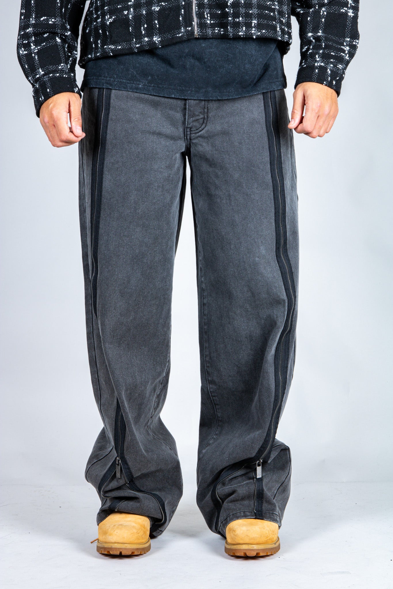Onyx Zip Detail Baggy Jeans In Black - Liquor n Poker