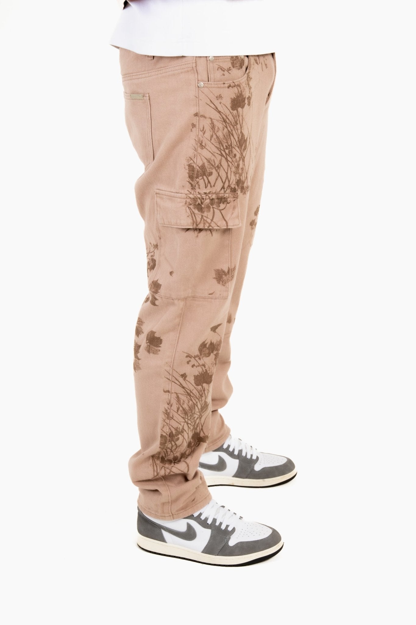 Sand & Brown Floral Twill Relaxed Cargo Jeans - Liquor n Poker