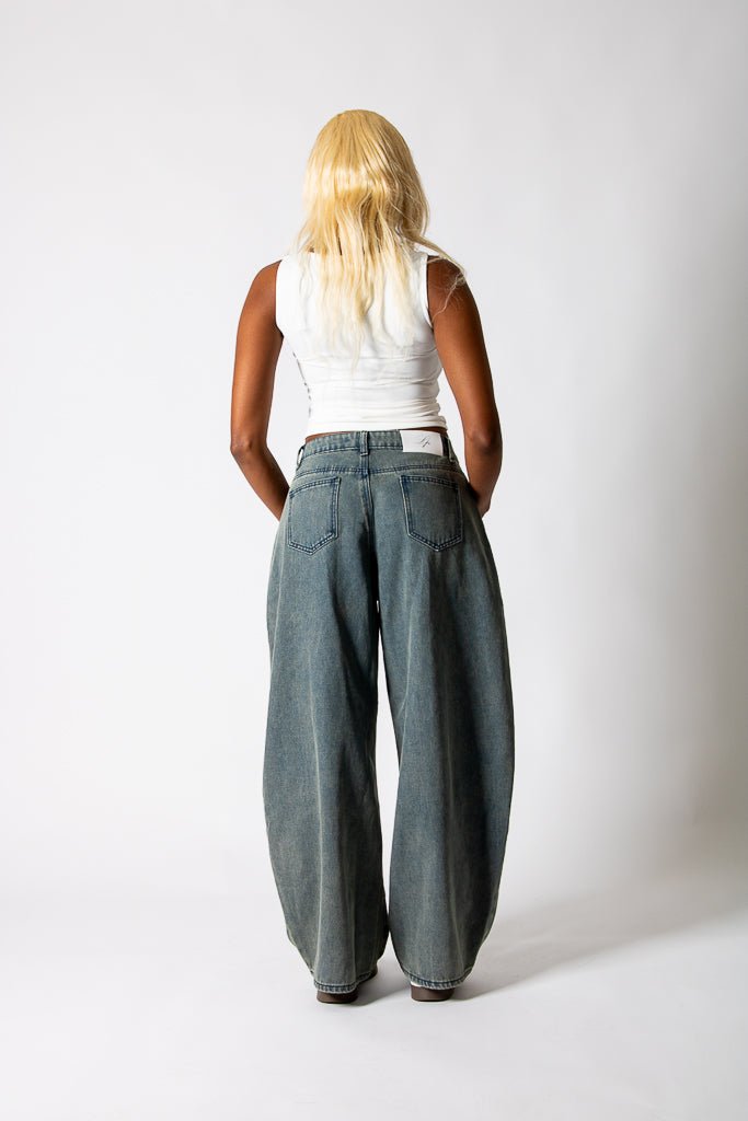 Tinted Wash Textured Denim Horseshoe Jeans - Liquor n Poker
