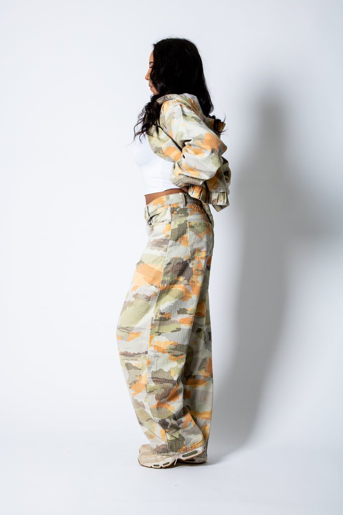 Vintage Camo Baggy Horseshoe Jeans - Liquor n Poker