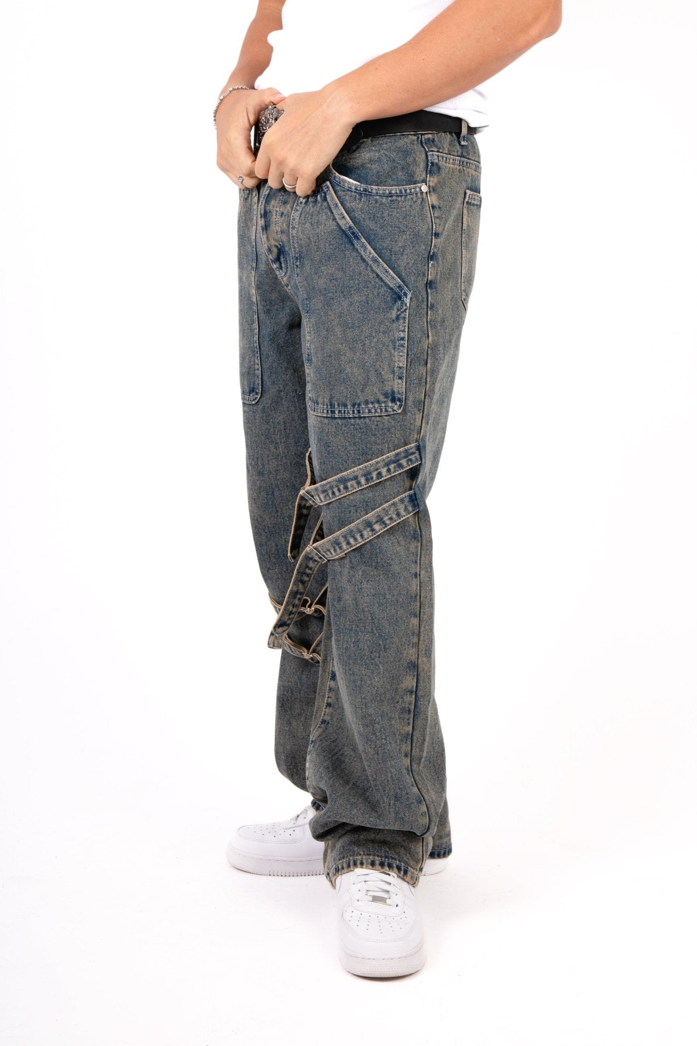 Vintage Wash Straight Leg Buckle Jean - Liquor n Poker