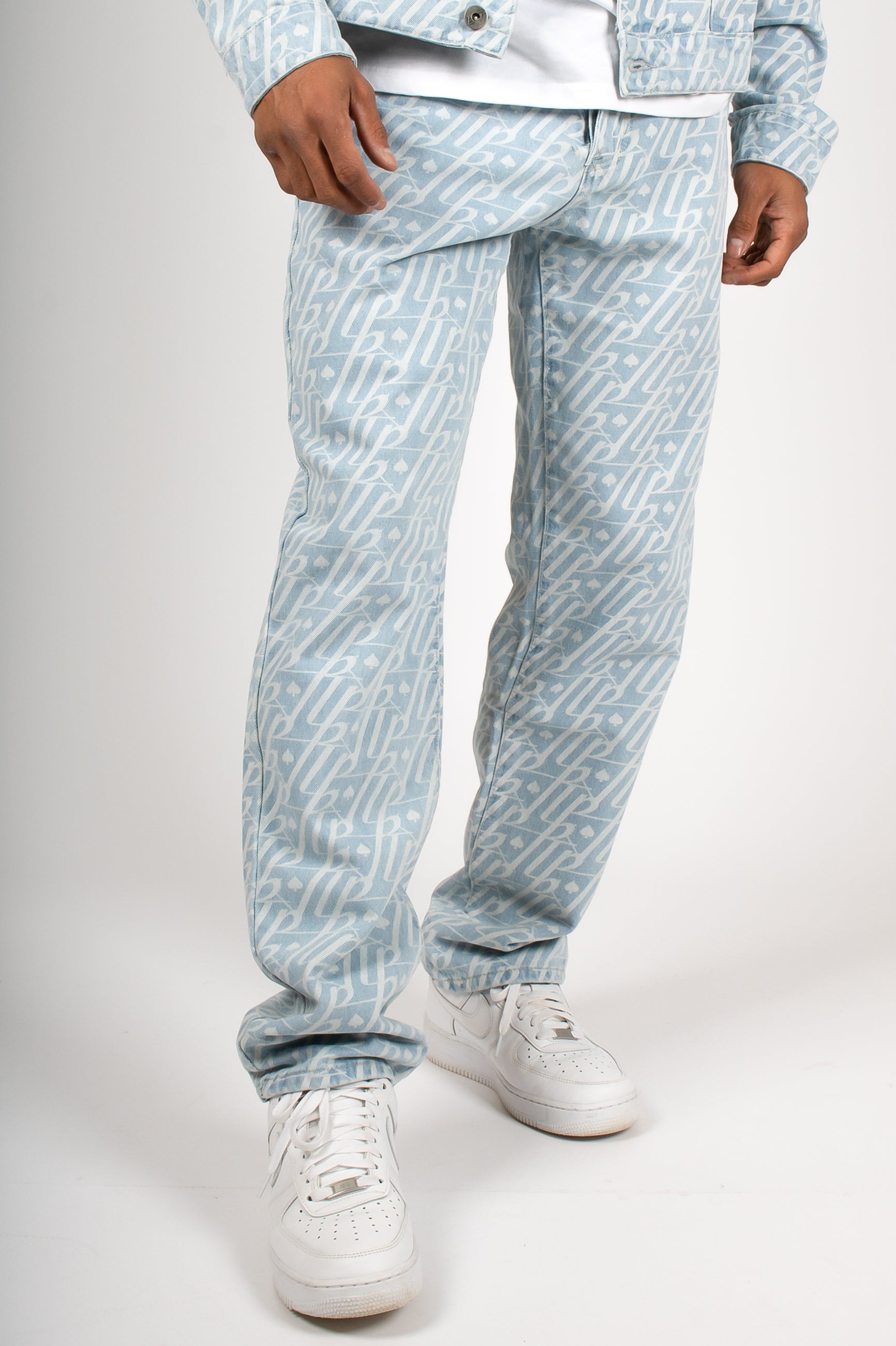 Straight Leg Jeans In Monogram Print In Lightwash Denim